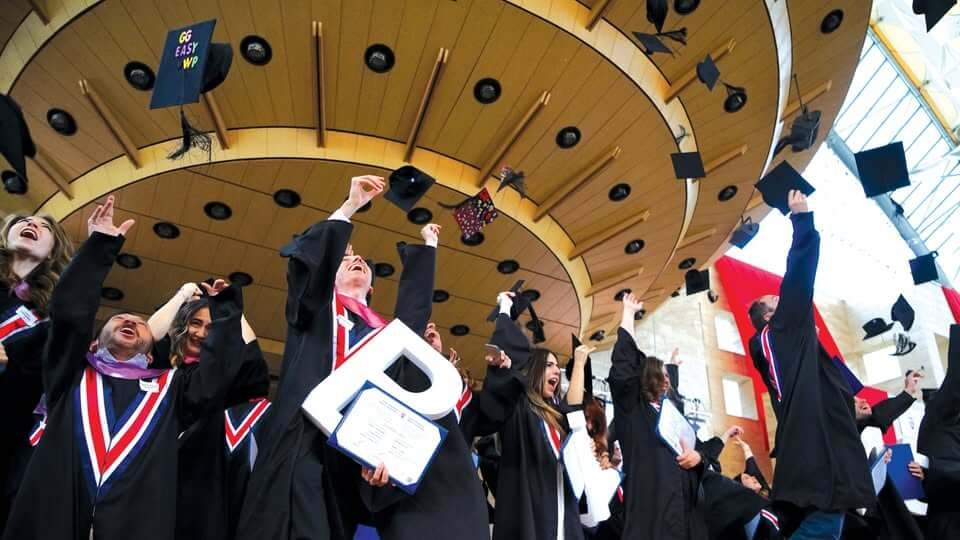 Bilkent üniversitesi mezuniyet